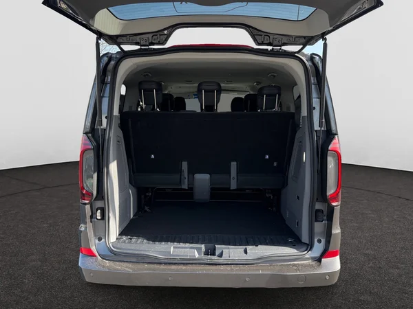 VOLKSWAGEN Transporter T7 32 Caravelle Swb (2025) — foto 10 van 20