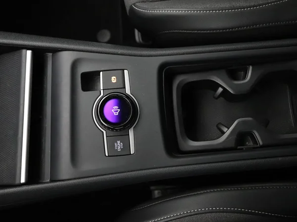 VOLKSWAGEN Tiguan eHybrid (PHEV) (2026) — foto 2 van 21