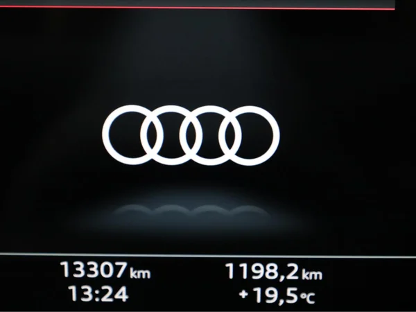AUDI A3 Sportback (2025) — foto 9 van 22