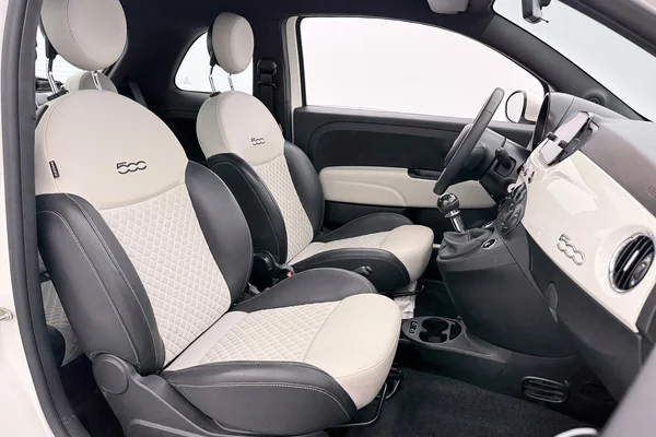 Fiat 500 (2021) — foto 9 van 35