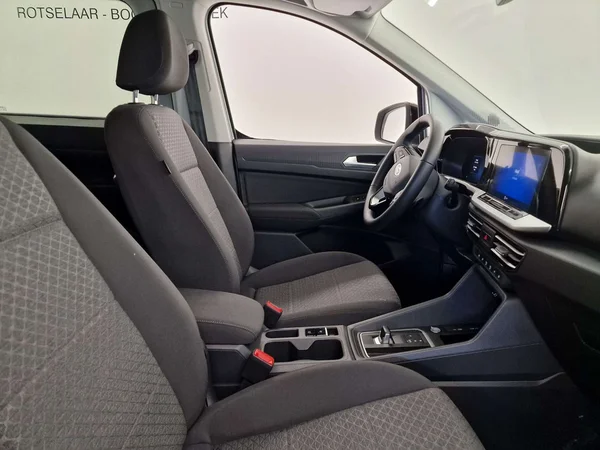 Ford Tourneo Connect (2025) — foto 10 van 14