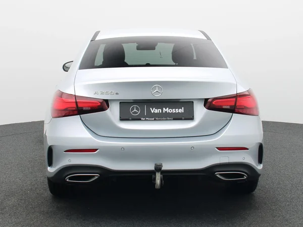 Mercedes-Benz A-Klasse (2024) — foto 20 van 24