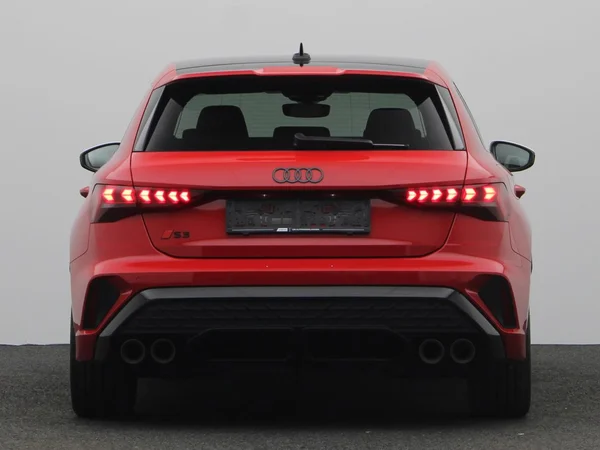 AUDI S3 Sportback (2025) — foto 21 van 24