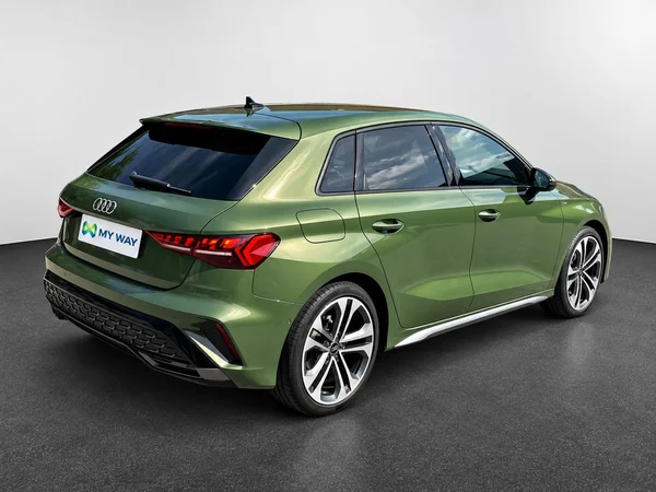 AUDI A3 Sportback (2025) — foto 12 van 21
