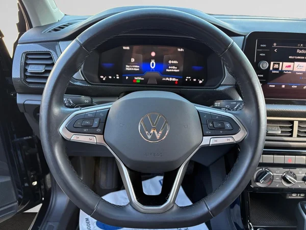 VOLKSWAGEN T-Cross (2024) — foto 16 van 16