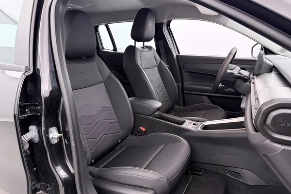 Jeep E-Avenger (2025) — foto 22 van 38