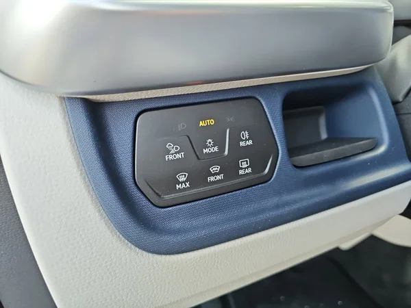 VOLKSWAGEN ID.Buzz (2025) — foto 17 van 24