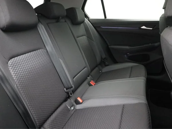 VOLKSWAGEN Golf VIII (2023) — foto 19 van 19