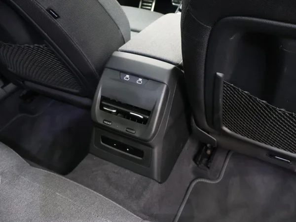AUDI A5 Avant (2026) — foto 18 van 33