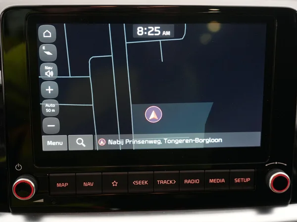 Kia Stonic (2024) — foto 6 van 21