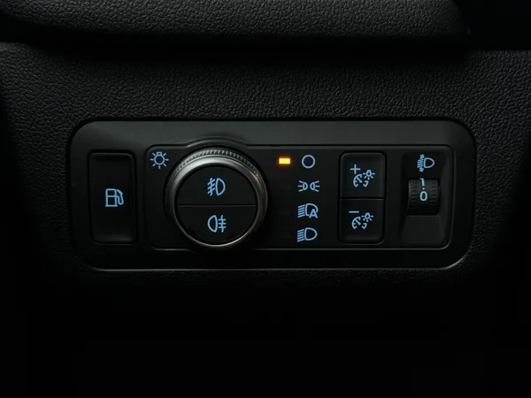 FORD Kuga (2023) — foto 19 van 29