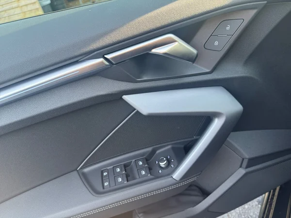 AUDI A3 Alltstreet (2025) — foto 10 van 24