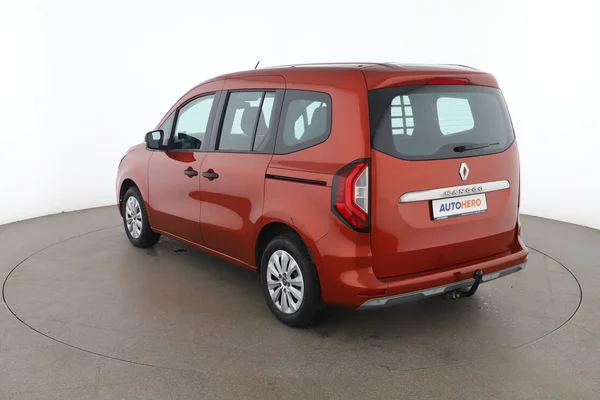 Renault Kangoo (2022) — foto 10 van 16