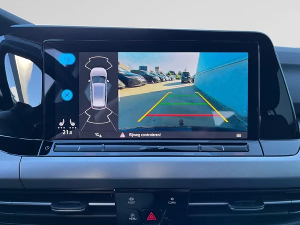 VOLKSWAGEN Golf VIII SW (2024) — foto 5 van 22