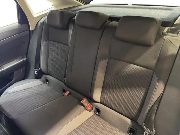 VOLKSWAGEN Taigo (2022) — foto 4 van 29