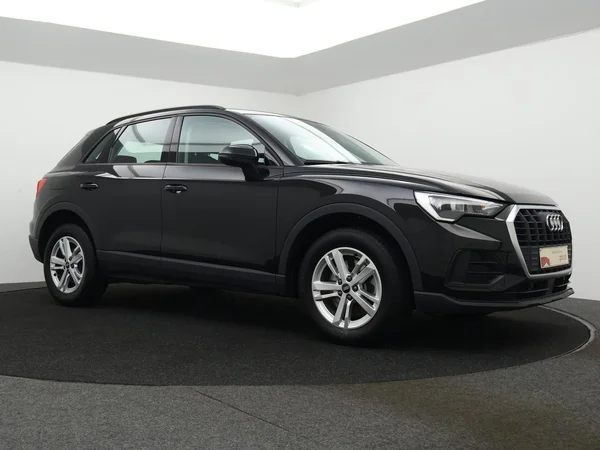 AUDI Q3 PHEV (2021) — foto 26 van 29