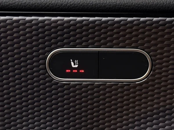 MERCEDES CLA 250 (2022) — foto 19 van 31