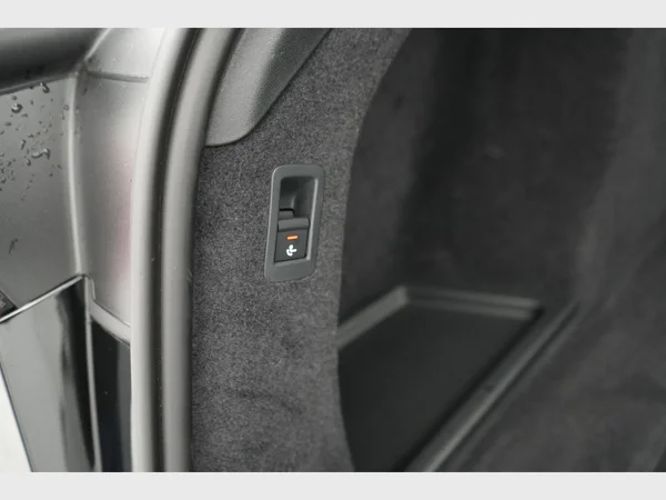 AUDI A6 Sportback e-tron (2025) — foto 22 van 48