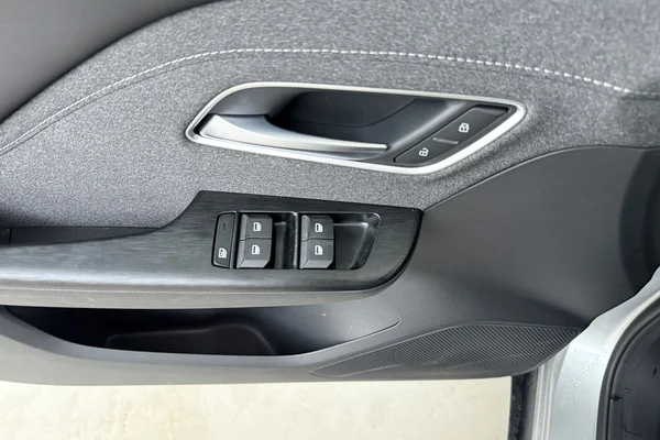 MG Zs (2026) — foto 8 van 16