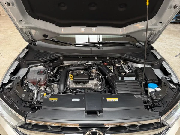 VOLKSWAGEN T-Roc Cabriolet (2022) — foto 5 van 17