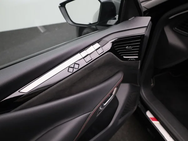 DS DS 4 (2022) — foto 16 van 32
