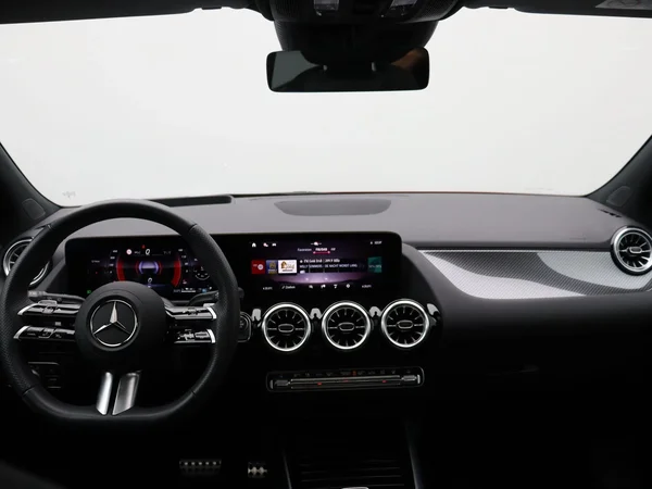 Mercedes-Benz B-Klasse (2025) — foto 13 van 32