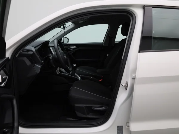 Audi A1 Sportback (2023) — foto 3 van 43