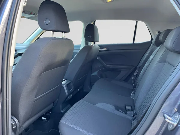 VOLKSWAGEN T-Cross (2024) — foto 2 van 16