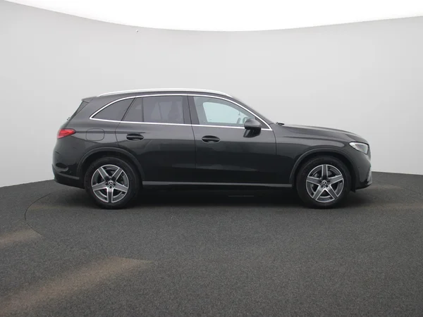 Mercedes-Benz GLC (2025) — foto 48 van 51
