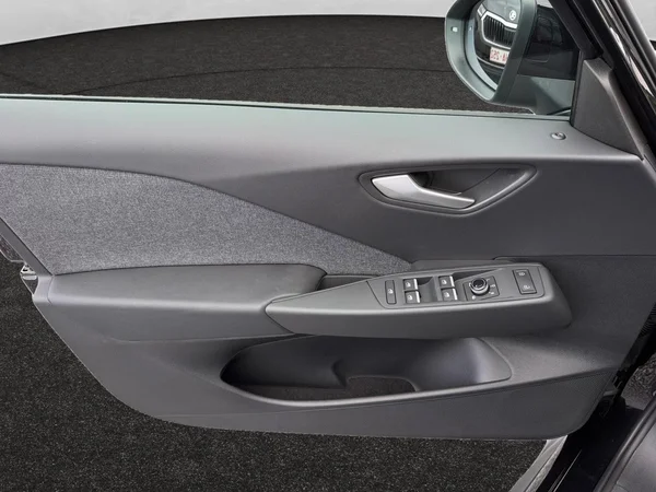 VOLKSWAGEN ID.3 Neo (2026) — foto 4 van 16