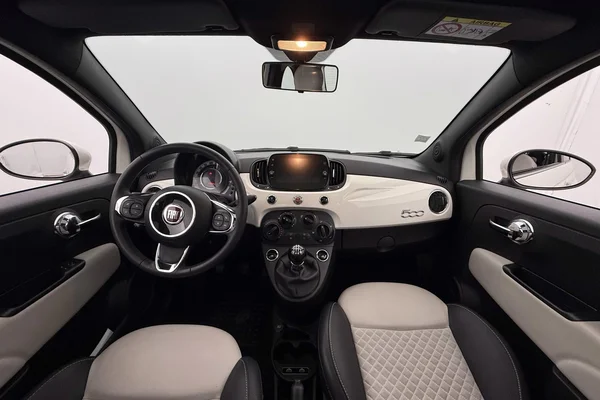 Fiat 500 (2021) — foto 7 van 35
