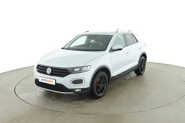 Volkswagen T-Roc d2738697-e87e-4d67-a932-ec6803632eba