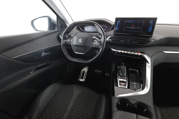 Peugeot 5008 (2021) — foto 4 van 16
