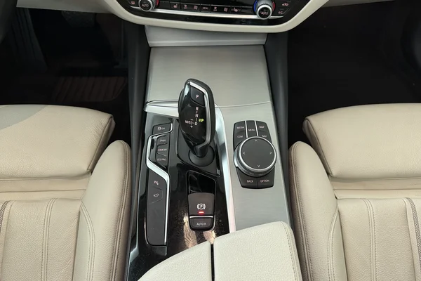 BMW 5 (G30) (2019) — foto 4 van 19