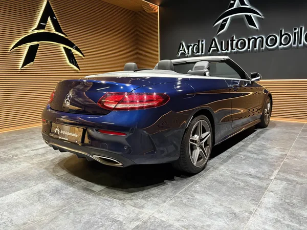 Mercedes-Benz C (2021) — foto 27 van 32