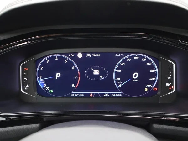 VOLKSWAGEN T-Roc (2025) — foto 3 van 28