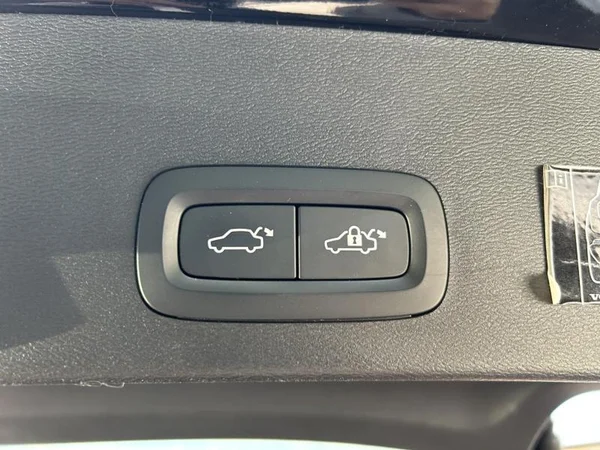 VOLVO XC40 (2022) — foto 7 van 30