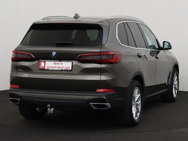 BMW X5 (2022) — foto 23 van 33