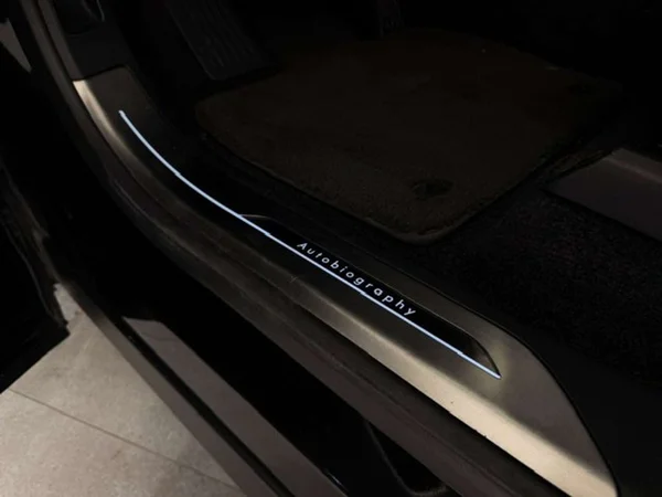 Jaguar F-PACE (2020) — foto 16 van 23