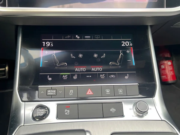 AUDI A6 Avant PHEV (2021) — foto 5 van 24