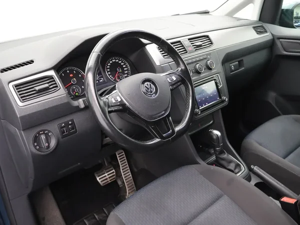 Volkswagen Caddy (2018) — foto 5 van 19