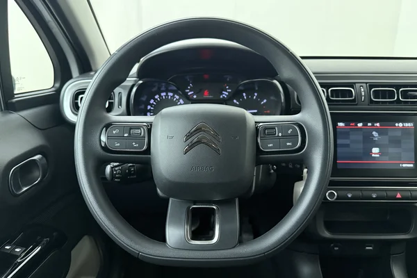 Citroen C3 (2024) — foto 2 van 18