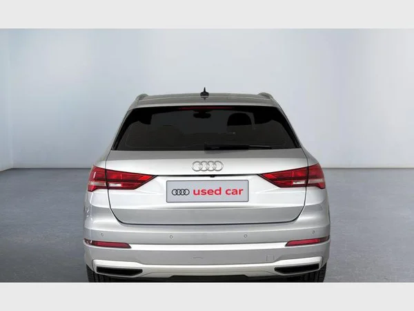 Audi Q3 (2019) — foto 33 van 35
