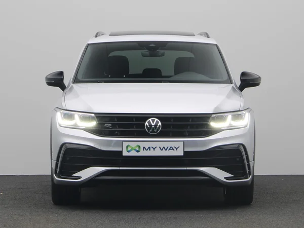 VOLKSWAGEN Tiguan eHybrid (PHEV) (2022) — foto 20 van 24