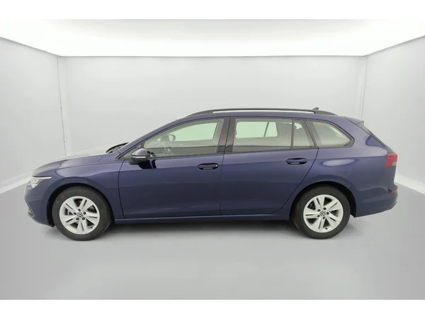 VOLKSWAGEN Golf VIII SW (2022) — foto 32 van 36