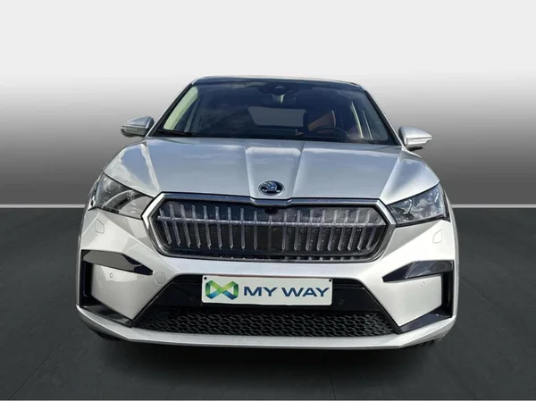 SKODA Enyaq Coupé (2023) — foto 6 van 15
