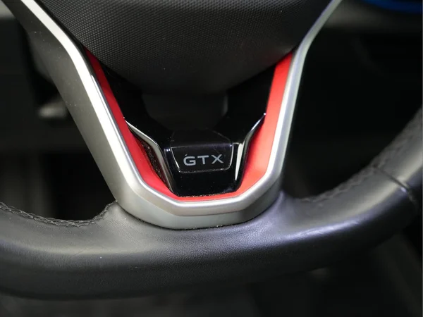 VOLKSWAGEN ID.4 (2021) — foto 36 van 49