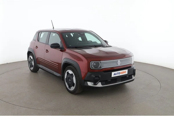 Renault 4 E Tech (2025) — foto 14 van 16