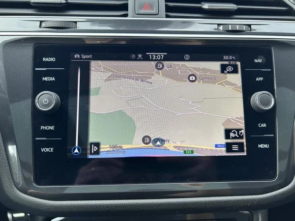 VOLKSWAGEN Tiguan Allspace (2023) — foto 14 van 42