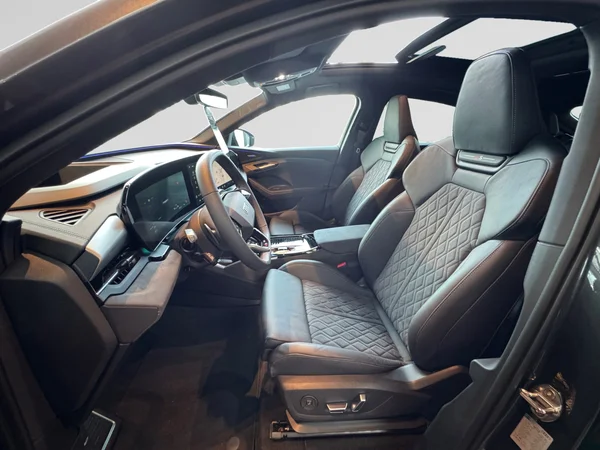 AUDI Q6 Sportback e-tron (2026) — foto 7 van 23